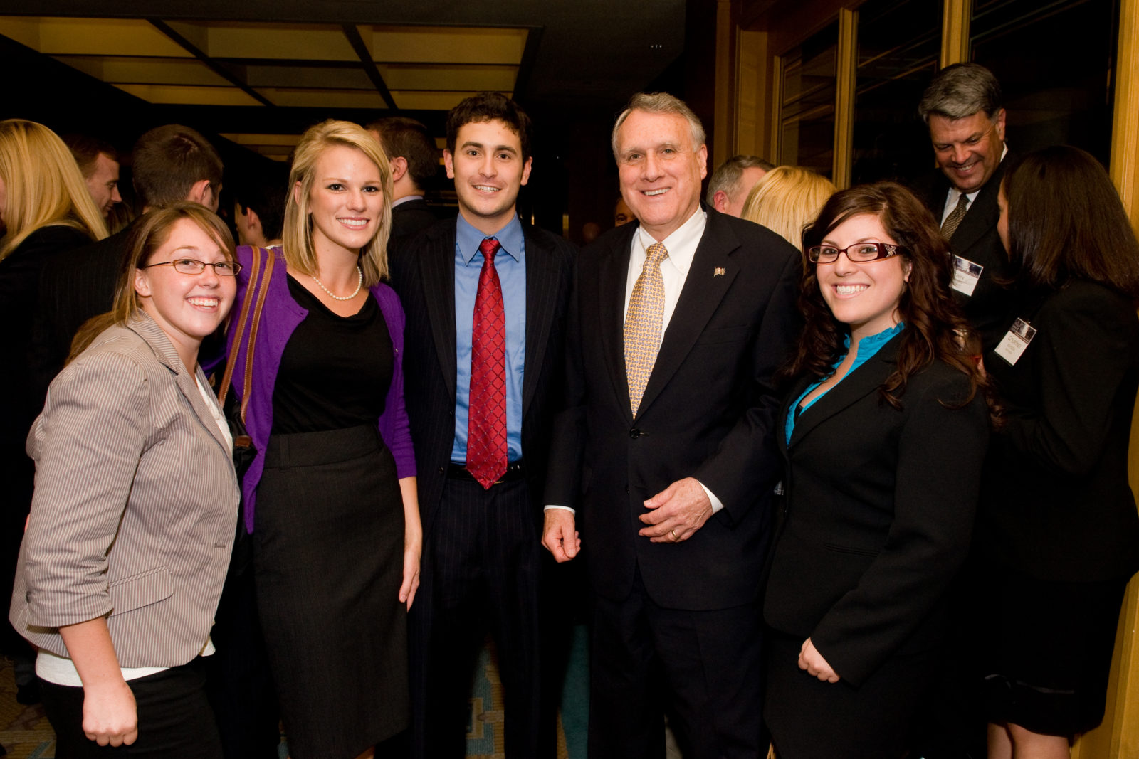 IBGA students and Sen. Jon Kyl (Ariz.), who was honored at the Congressional Scholarship Awards Dinner in June.