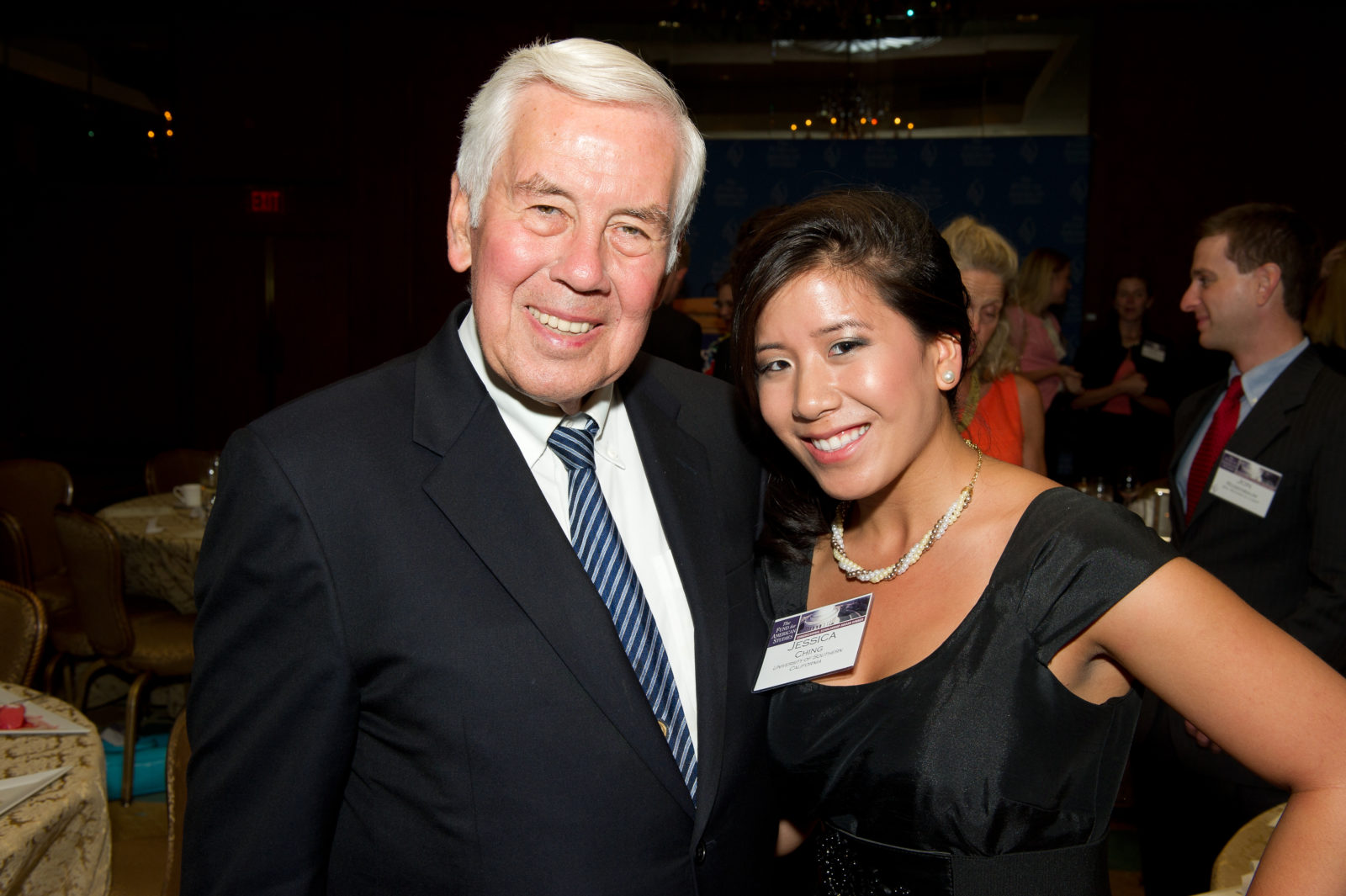 (l.-r.) Guest of honor, Sen. Richard Lugar (Ind.), with IBGA student Jessica Ching of the University of Southern California who delivered a student testimonial to dinner attendees.