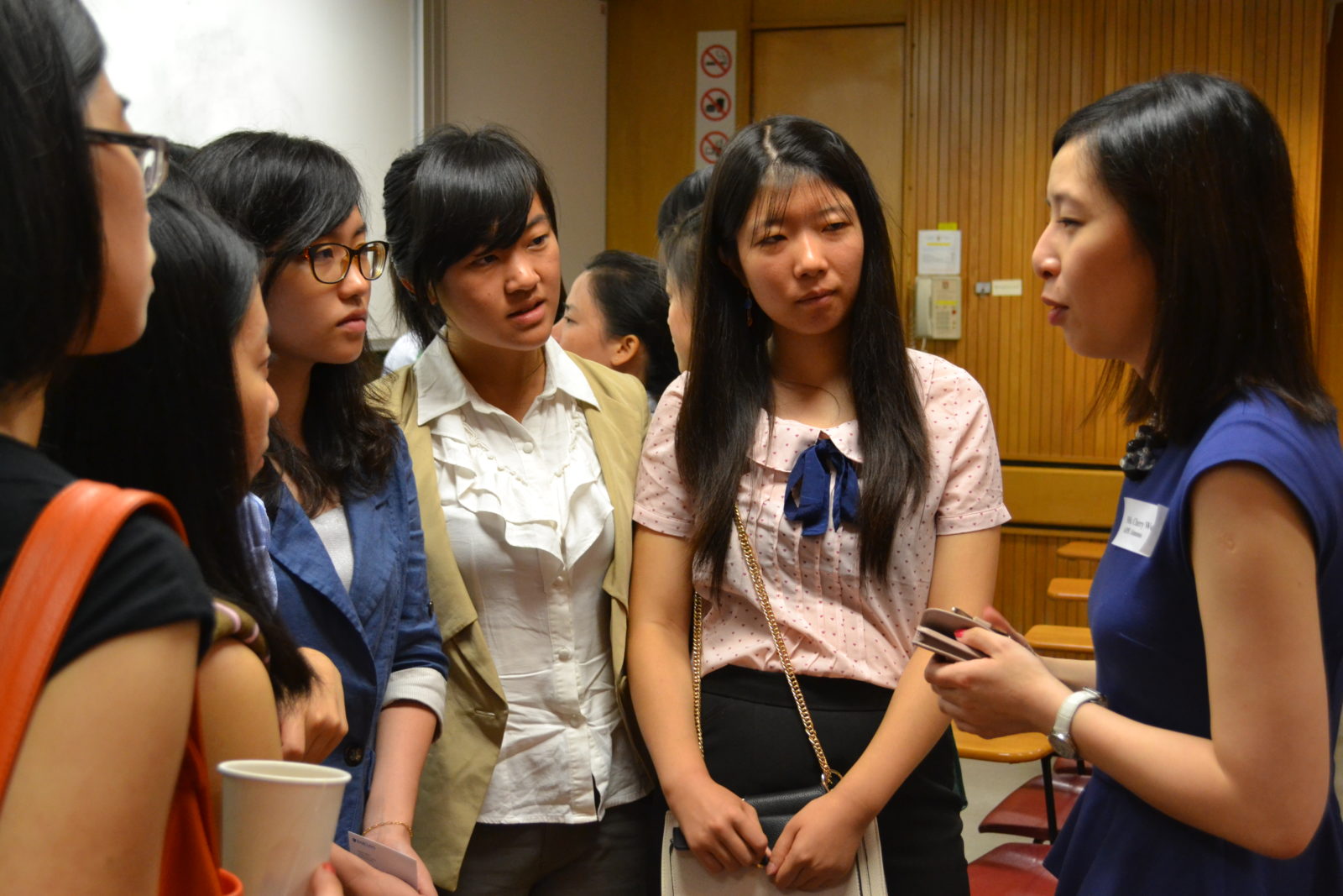 AIPE alumni share their advice with students of the AIPE class of 2012 during a forum and networking event.