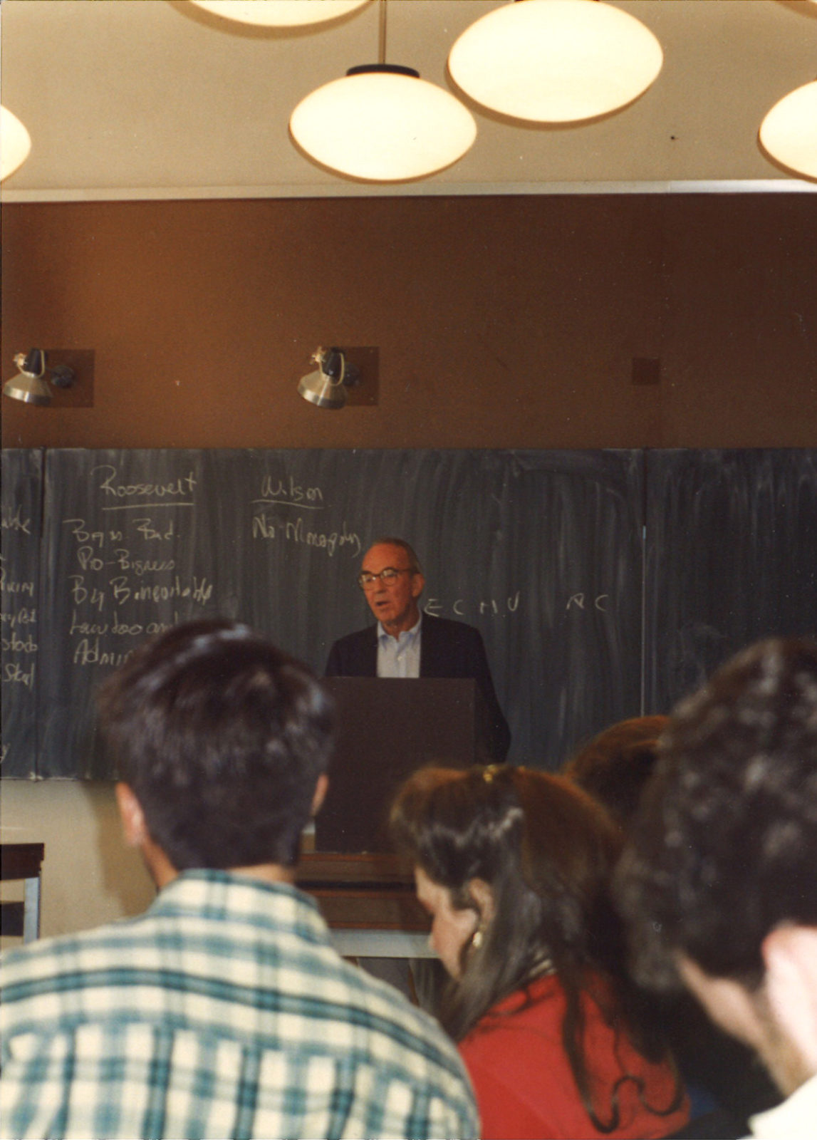 Berns lecturing TFAS students on political philosophy and the U.S. Constitution during the inaugural TFAS International institute in Prague.