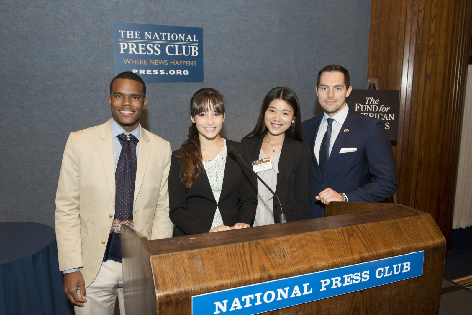 Journalism students enjoy an awards breakfast at the National Press Club. The awards honored the top reporting in economics, investigative and collegiate journalism of 2014. 